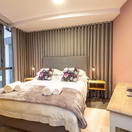 Hibernian Towers 807, Beach Road, 斯特兰德 外观 照片