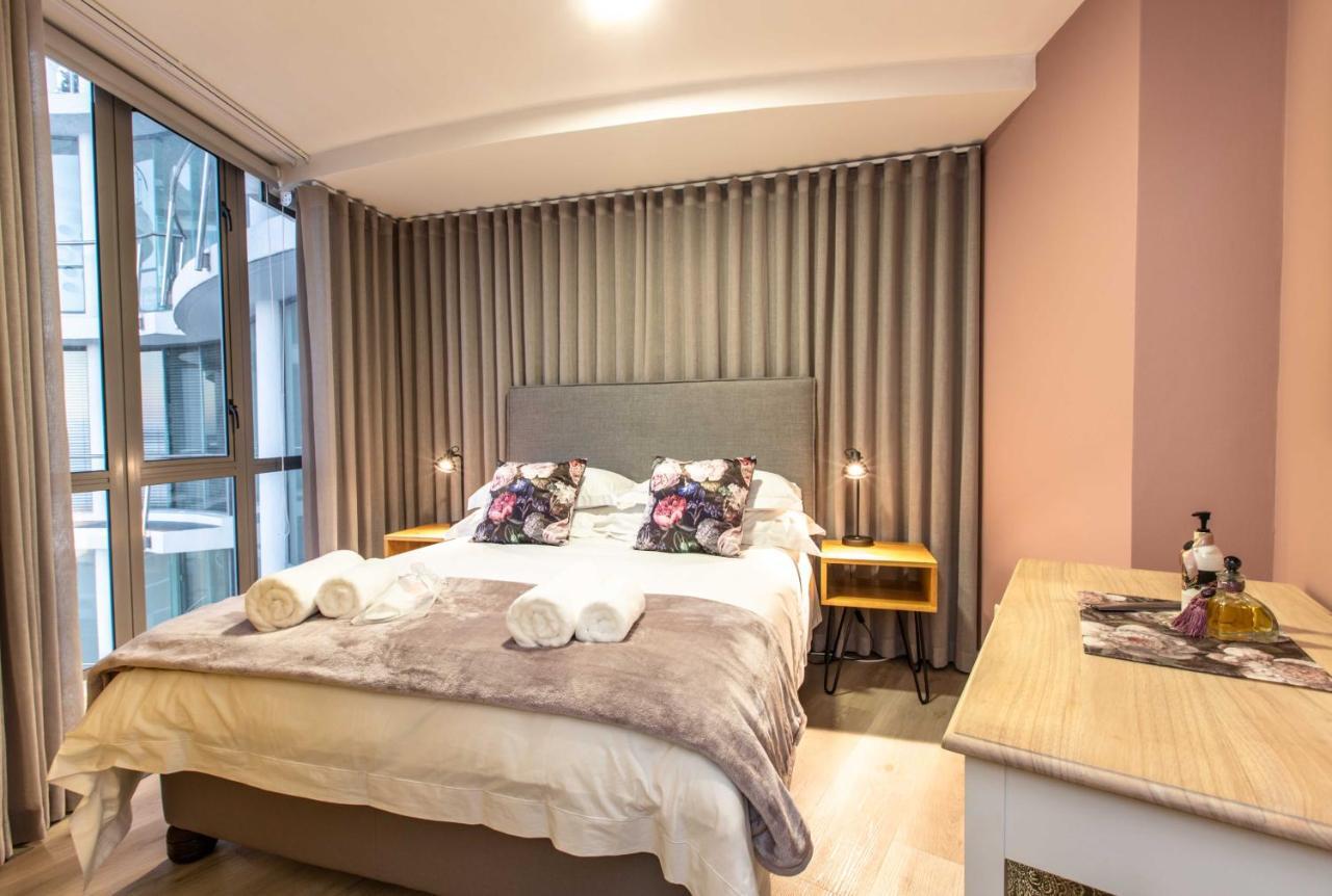 Hibernian Towers 807, Beach Road, 斯特兰德 外观 照片